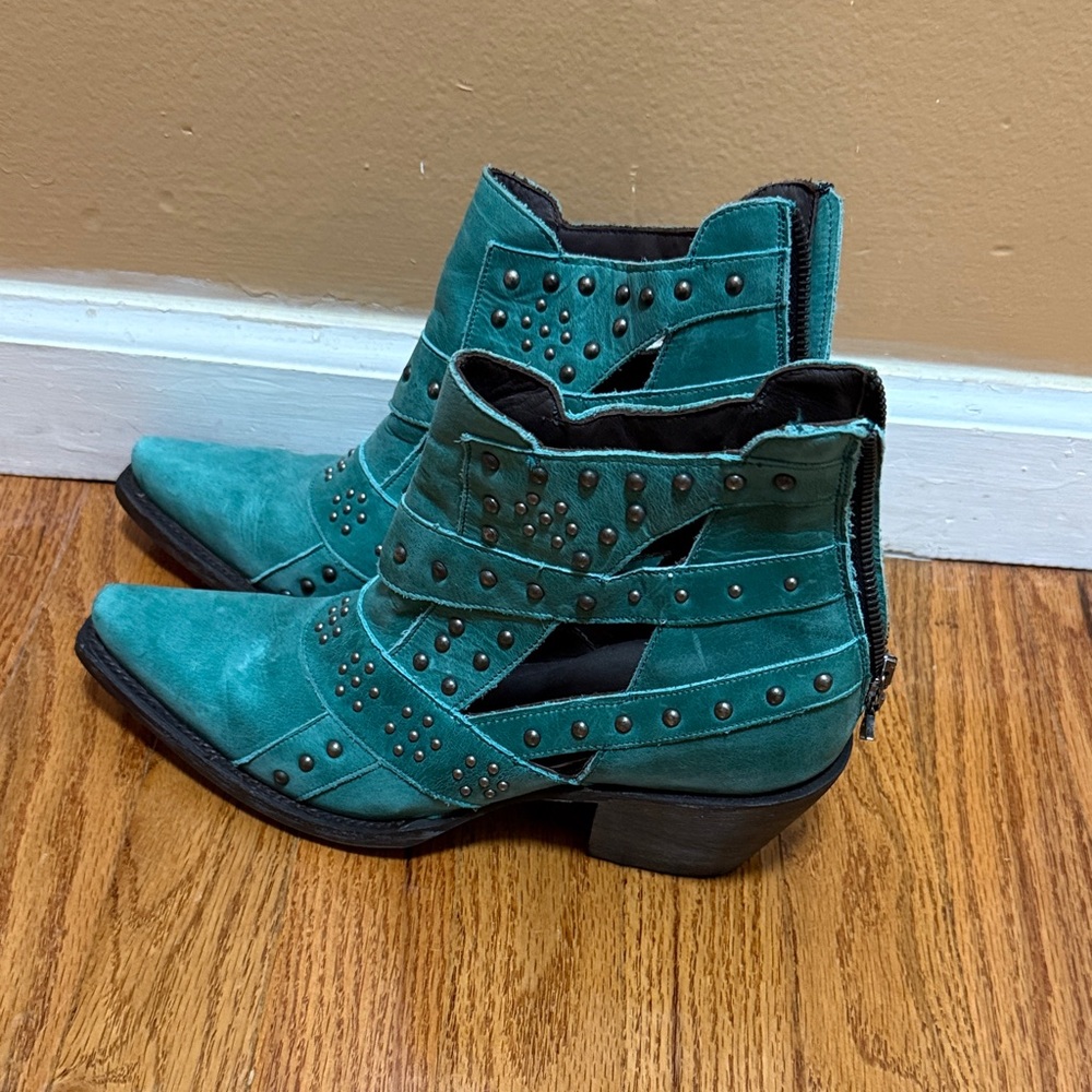 Stylish Teal Ankle Boots with Studs